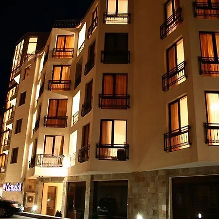 Camelot Hotel 3*